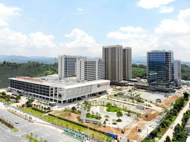 广州两家医院成为首批指定医疗机构